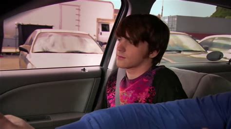 did drake bell get into a car accident